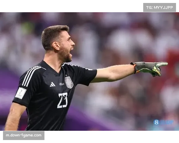 门将乌奈·西蒙扑救成功率西甲前三，毕巴防守最后屏障